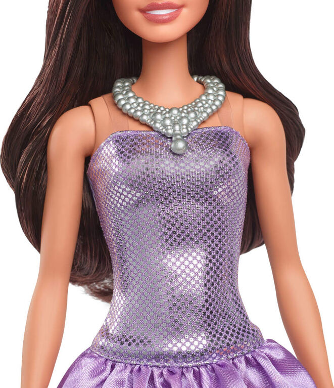Barbie Fashionistas Poupée 234, cheveux bruns, robe pailletée