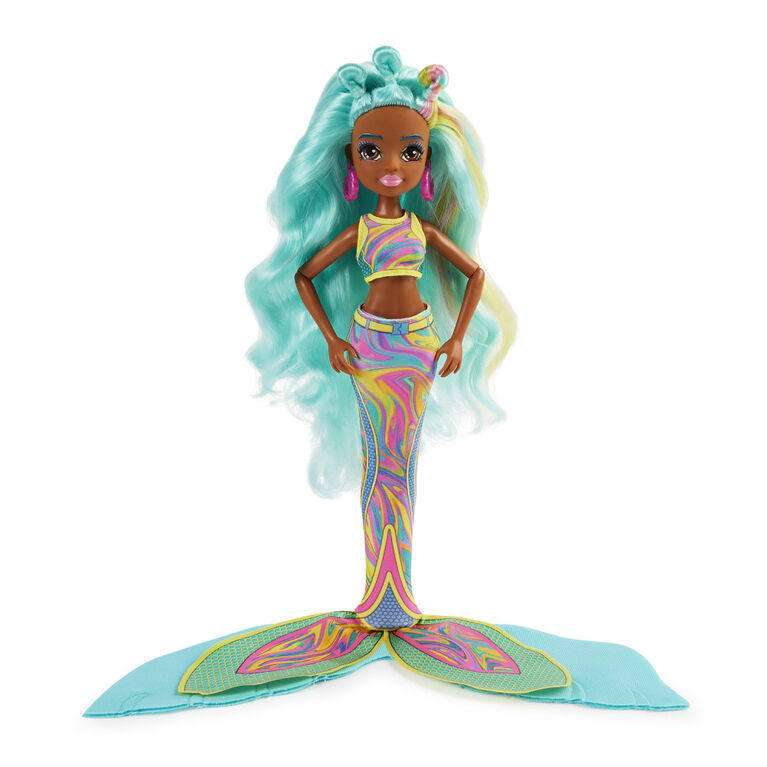 Mermaid High, Spring Break Oceanna Mermaid Doll and Accessories with Removable Tail and Color Change Hair Streaks