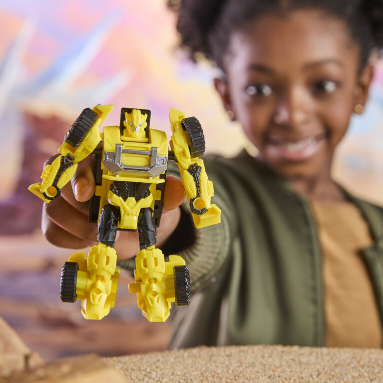 Transformers CYBERWORLD Cyber Changers Bumblebee Action Figure