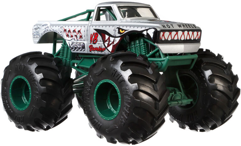 Hot Wheels Monster Trucks 1:24 V8 Bomber Vehicle