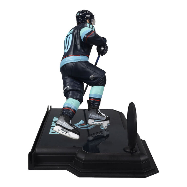 McFarlane's SportsPicks-NHL 7"Posed Fig - Matty Beniers (Seattle Kraken)