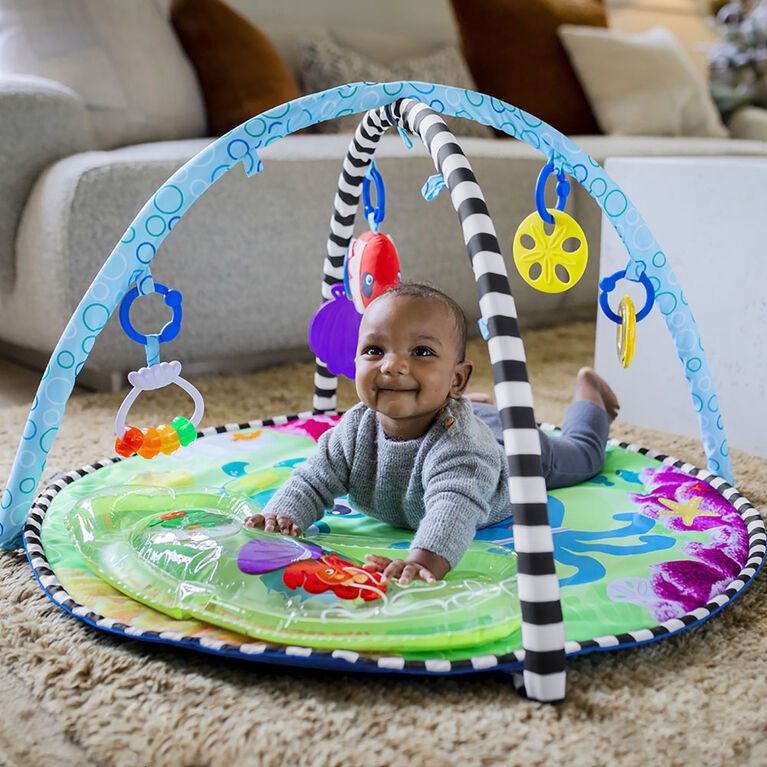 Baby Einstein Tapis d'éveil rempli d'eau 2 en 1 Sea Floor Explorers