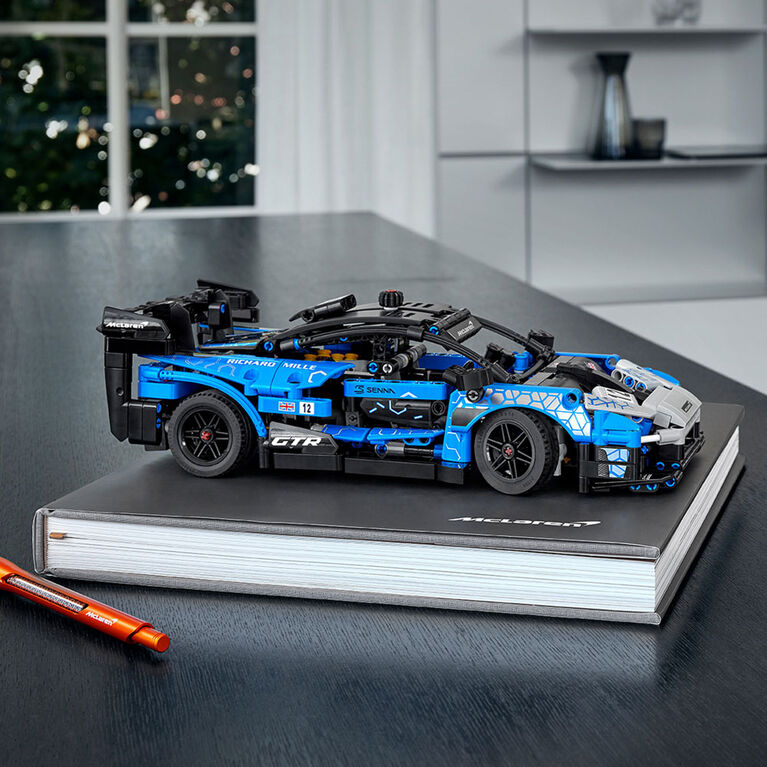 LEGO Technic McLaren Senna GTR 42123 (830 pieces)