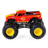 Monster Jam, Coffret de 2 véhicules authentiques Radical Rescue vs Earth Shaker, Monster trucks en métal moulé à l'échelle 1:64.