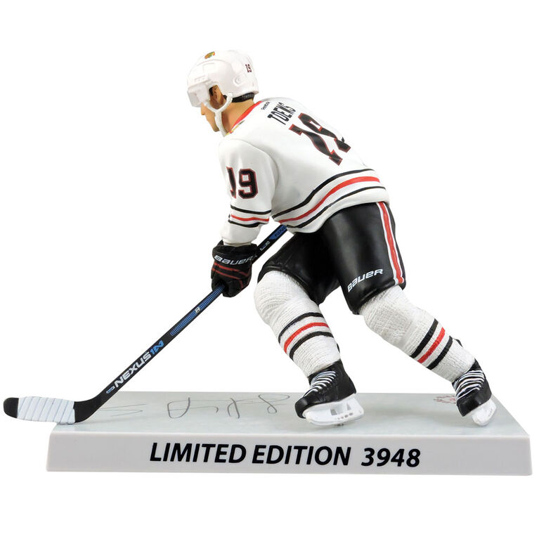 LNH figurine 6-pouces - Jonathan Toews Série Signature.