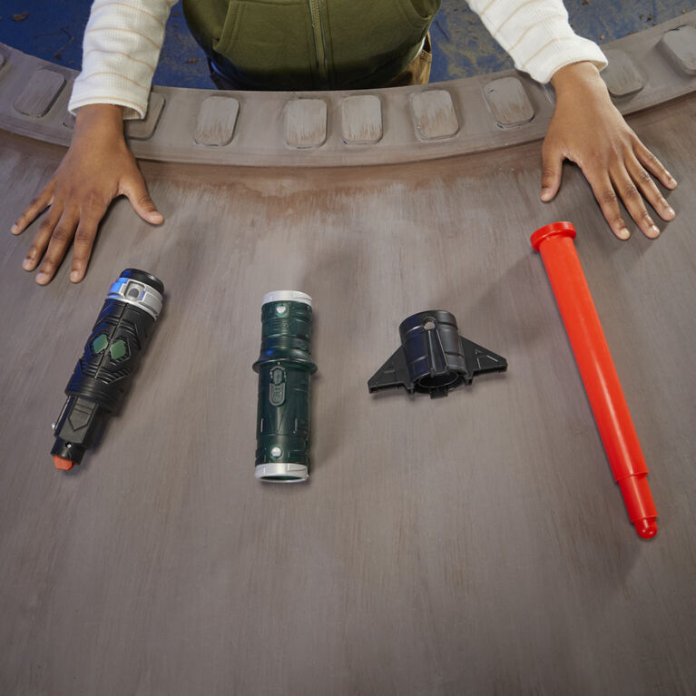 Star Wars Lightsaber Forge Kyber Core Baylan Skoll, Orange Customizable Lightsaber