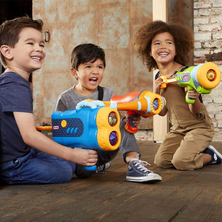 Jouet exploseur double Mighty Blasters avec 6 cartouches puissantes et souples de Little TikesMC