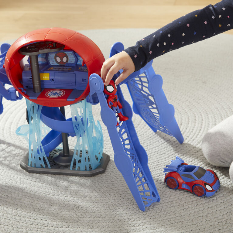 Marvel Spidey and His Amazing Friends Web-Quarters Playset With Lights and Sounds - English Edition