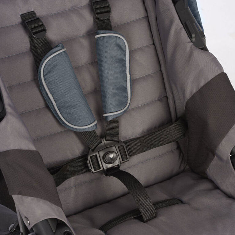 Evenflo Folio3 Stroll and Jog Travel System with LiteMax 35 Infant Car