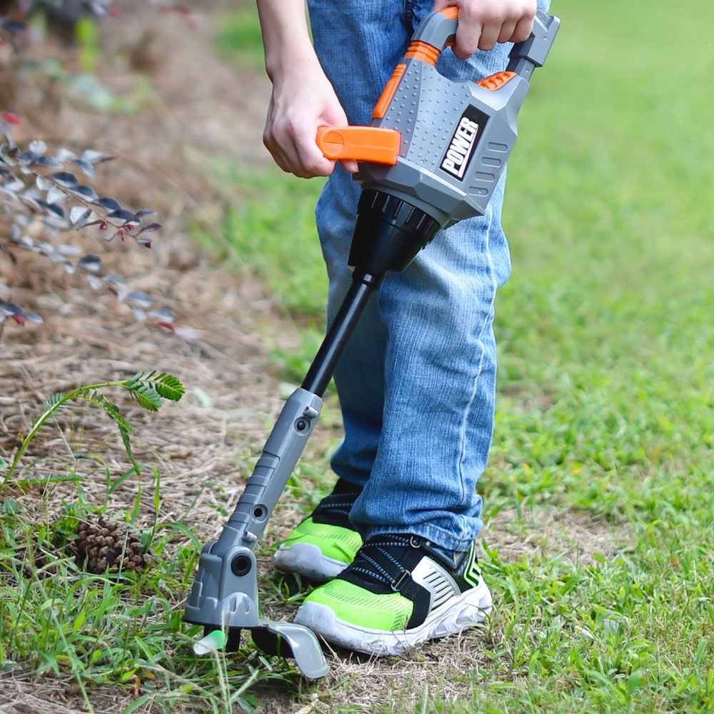 Maxx Action Weed Trimmer English Edition