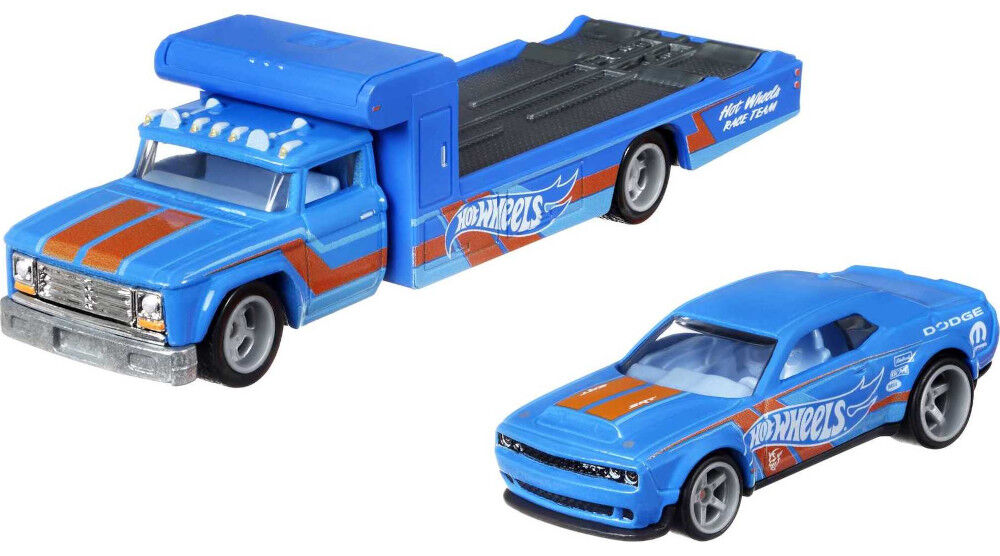Hot Wheels Team Transport Retro Rig and 18 Dodge Challenger SRT