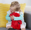 Sesame Street - Love to Hug Elmo, peluche de 35 cm qui parle, chante et donne des câlins
