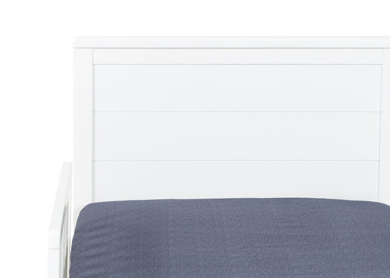 Lit pour tout-petit de lit Wilmington de Forever Eclectic, blanc mat