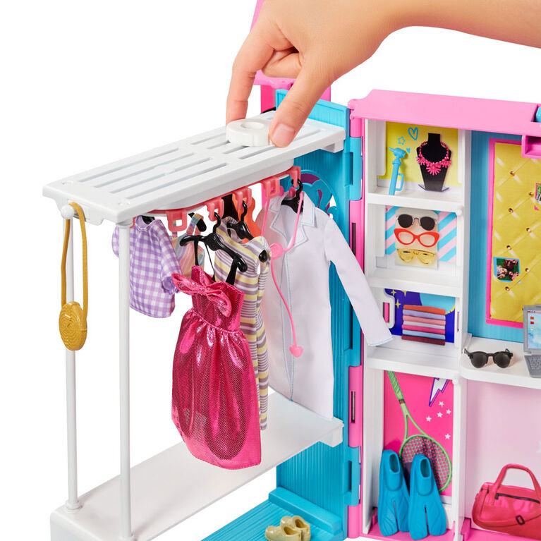 Barbie Dream Closet with Blonde Barbie Doll & 25+ Pieces