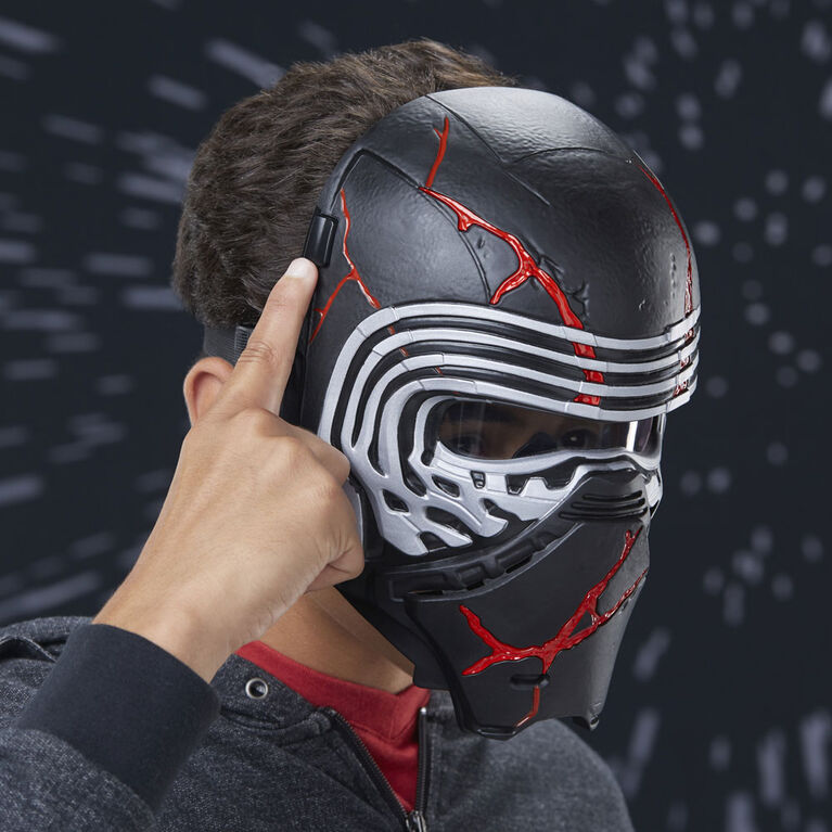 Star Wars: The Rise of Skywalker Supreme Leader Kylo Ren Force Rage Electronic Mask