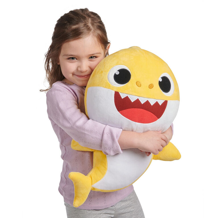 Pinkfong Baby Shark - 18 peluche qui fait des soins - Baby Shark