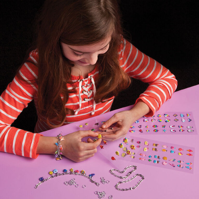 Bracelets À Breloques Embossées