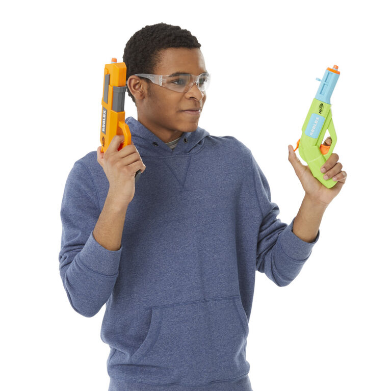 Nerf Roblox Jailbreak: Armory, Includes 2 Hammer-Action Blasters, 10 Nerf Elite Darts