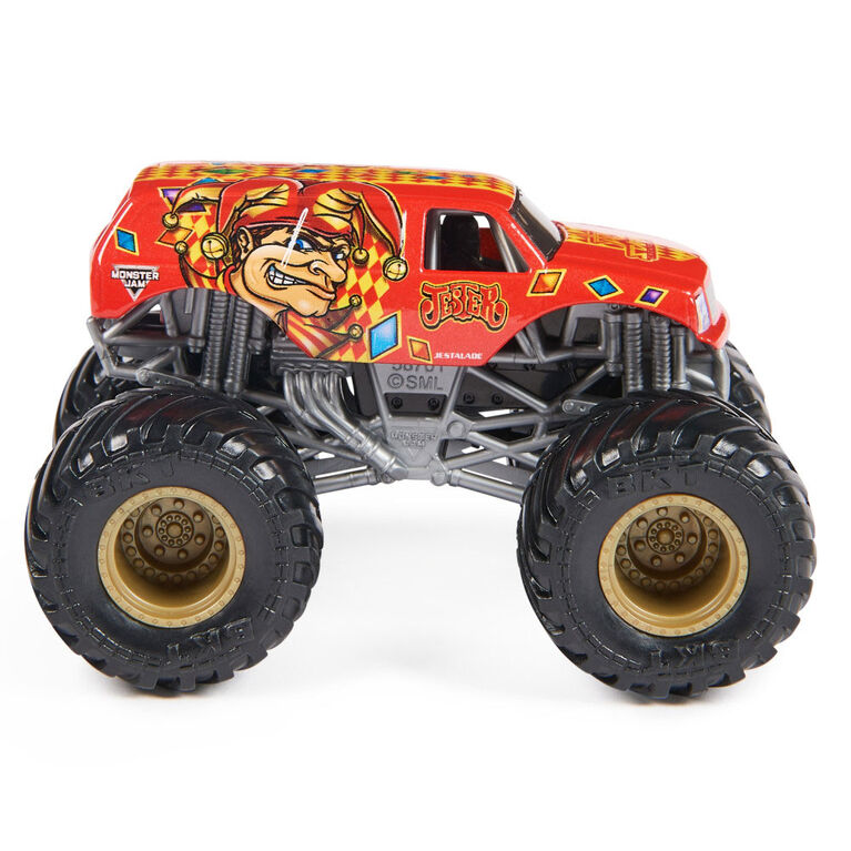 Monster Jam, Official Lucas Stabilizer Vs. Jester Die-Cast Monster Trucks, 1:64 Scale