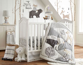 Levtex Baby Bailey 4 Piece Crib Bedding Set - English Edition
