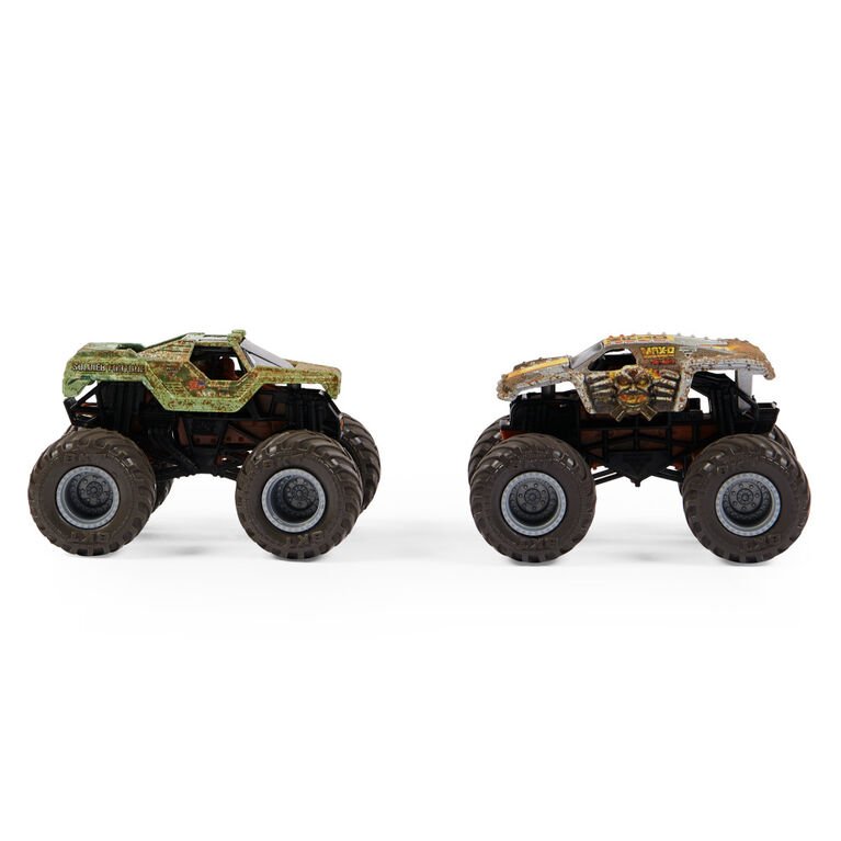 Monster Jam, Official Soldier Fortune vs. Max D Color-Changing Die-Cast Monster Trucks, 1:64 Scale