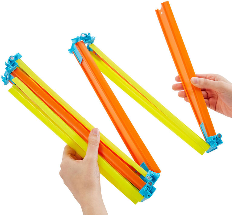 Hot Wheels Track Builder Fold Up Track Pack Assorted