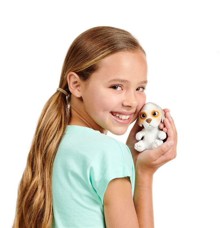 Little Live Pets OMG Pets Beagle Beega Toys R Us Canada