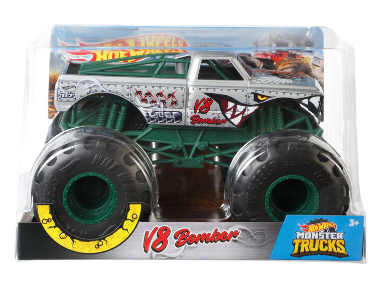 Hot Wheels Monster Trucks 1:24 V8 Bomber Vehicle