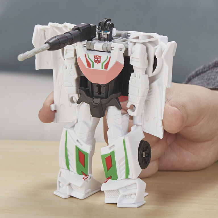 Transformers Toys Cyberverse Action Attackers Wheeljack Action Figure