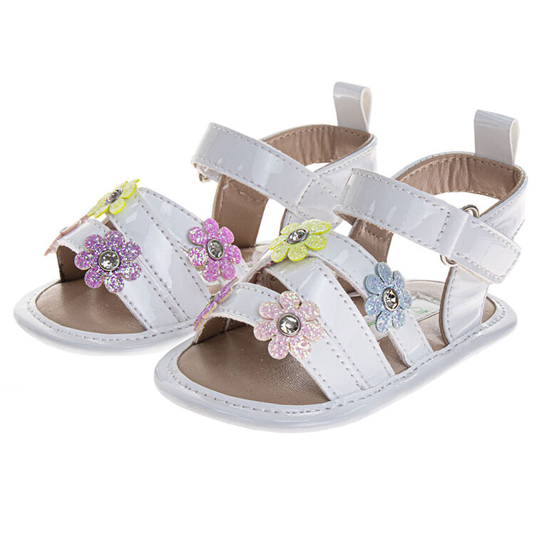 Smart Step White Multi Sandal Size 4