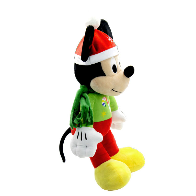 shopDisney - Nos peluches Mickey et Minnie Mouse édition Noël 2021 seront  disponibles en précommande le 18 novembre. Vêtus de leurs plus beaux habits  de Fêtes, nos peluches Mickey et Minnie sont