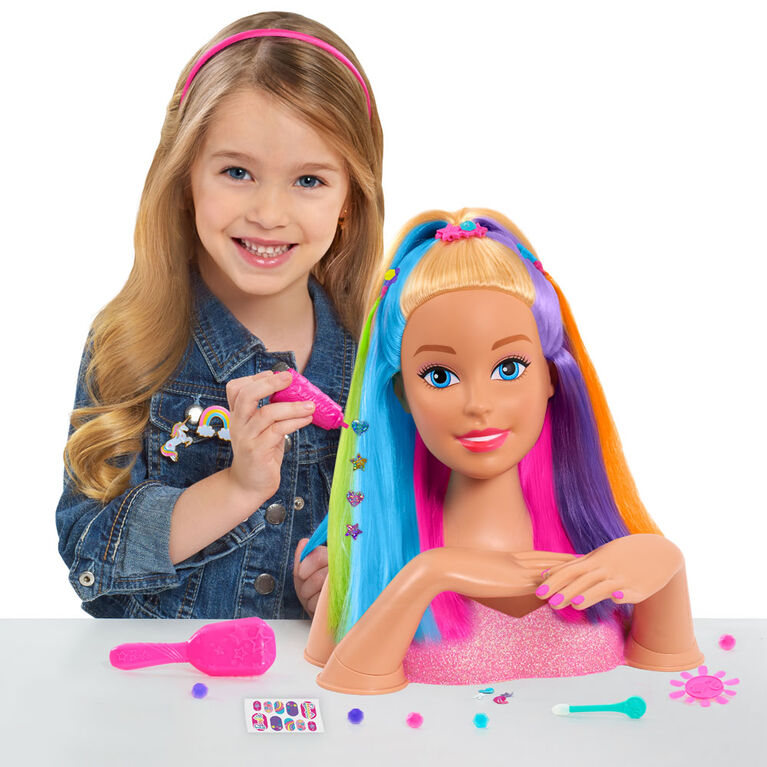 Tête de Coiffure De Luxe Barbie Arc-En-Ciel - Cheveux Blonds - Notre exclusivité