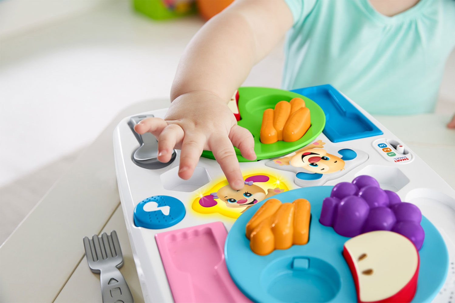 fisher price laugh and learn snack set