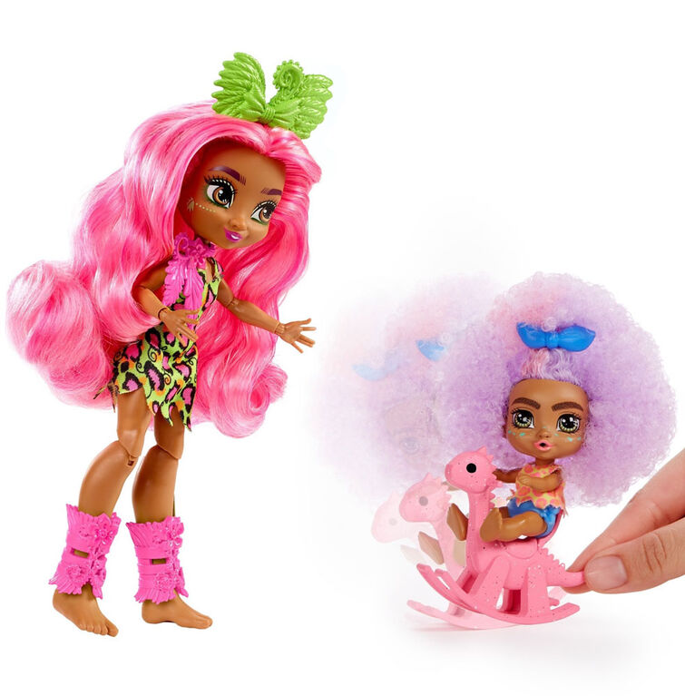 Cave Club Wild About Babysitting Playset & Fernessa & Furrah Dolls