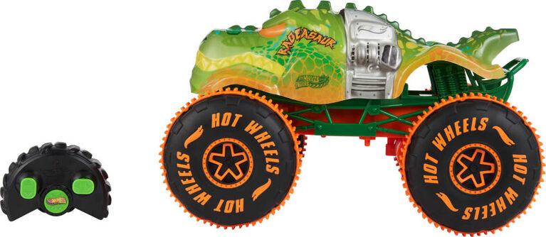 Hot Wheels Monster Trucks RC Rageasaur, Battery-Powered Remote-Control Toy Truck in 1:15 Scale