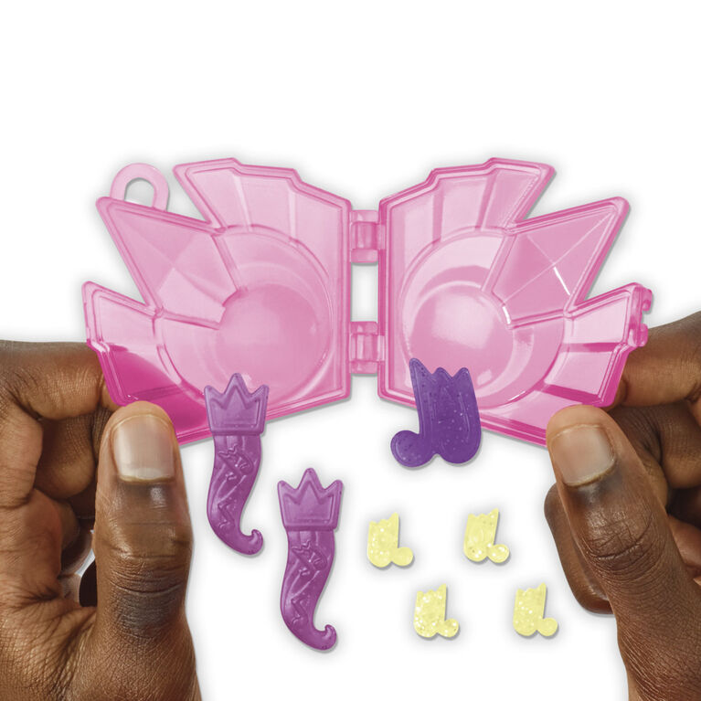 My Little Pony: Make Your Mark Toy Cutie Mark Magic Princess Pipp Petals - 3-Inch Hoof to Heart Pony
