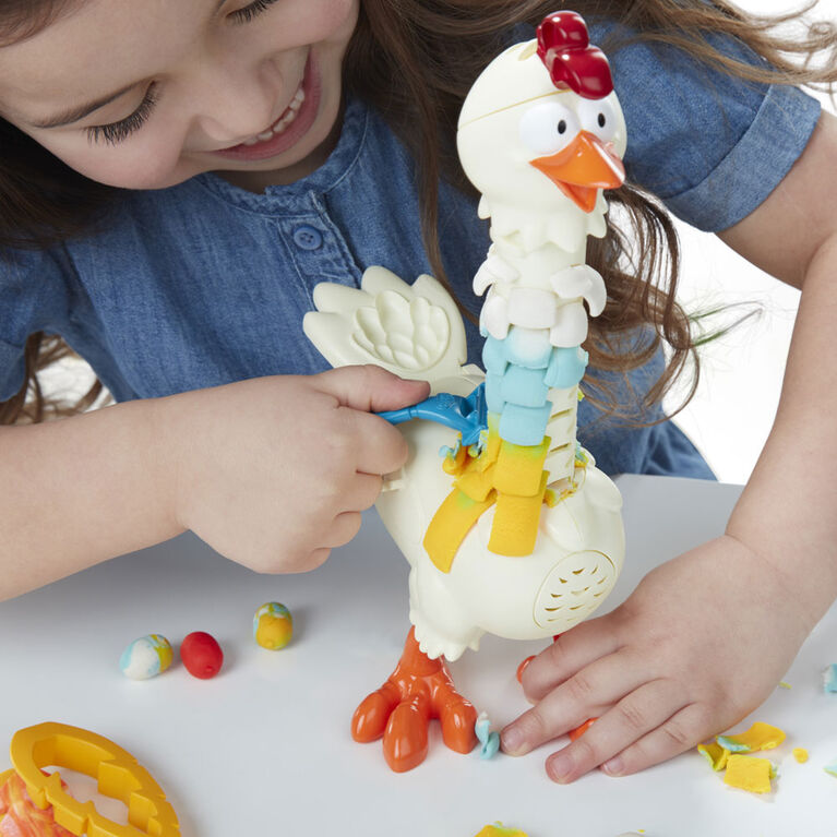 Play-Doh Animal Crew Cluck-a-Dee Feather Fun Chicken