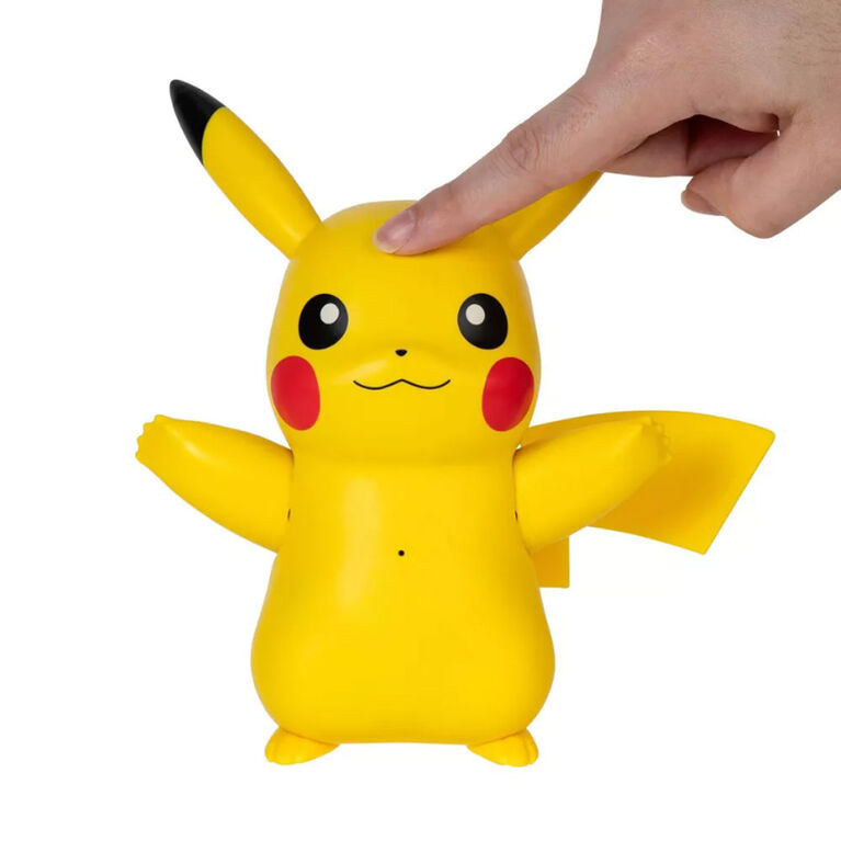 Pokémon: Pikachu Train and Play Deluxe Interactive Action Figure