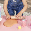 KidKraft Foody Friends: Baking Fun Unicorn Activity Center