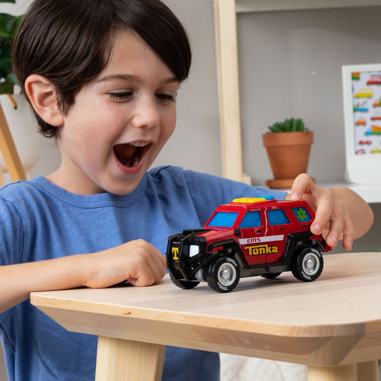 Tonka - Mighty Force Lumière et son - Les styles peuvent varier