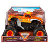 Monster Jam, Official El Toro Loco Monster Truck, Collector Die-Cast Vehicle, 1:24 Scale