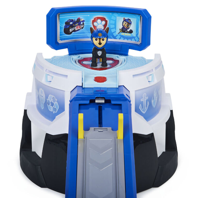 PAW Patrol, Moto Pups Moto HQ Playset with Sounds and Exclusive Chase Figure and Motorcycle Vehicle