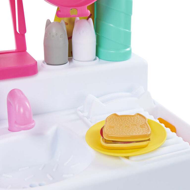 Gabby's Dollhouse, Cakey Kitchen Set for Kids with Play Kitchen Accessories