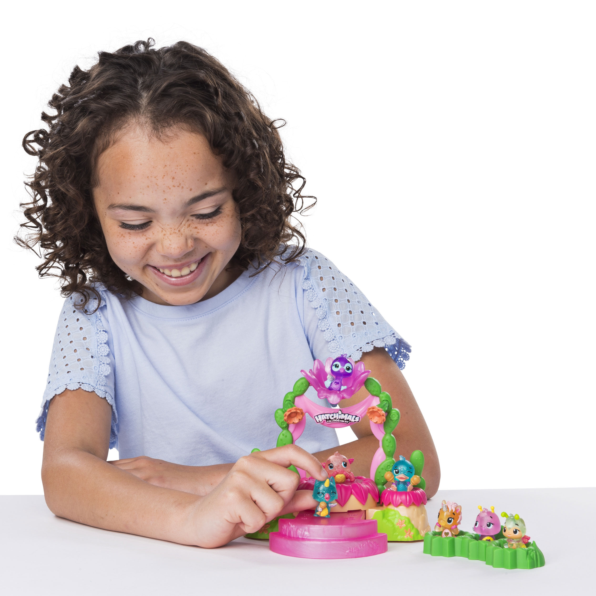 hatchimals talent show playset