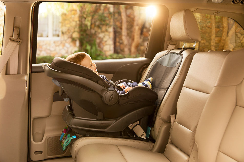 Brica munchkin sales auto seat protector