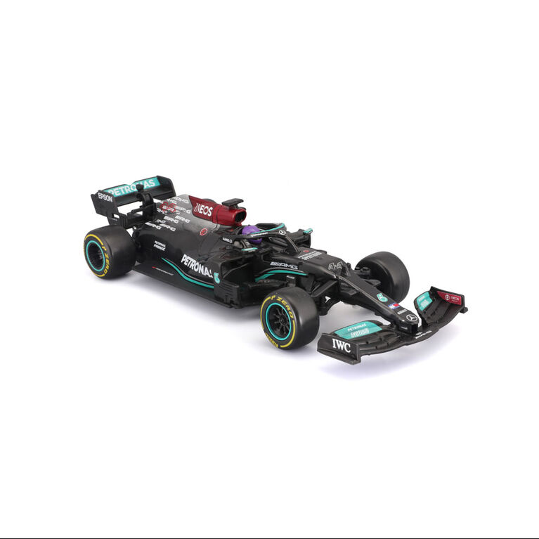 1:24 Formula 1 RC Assortment