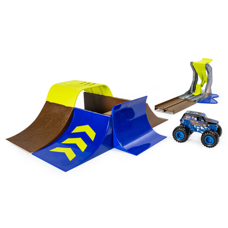 Monster Jam, Official Champ Ramp Freestyle Playset Featuring Exclusive 1:64 Scale Die-Cast Son-uva Digger Monster Truck