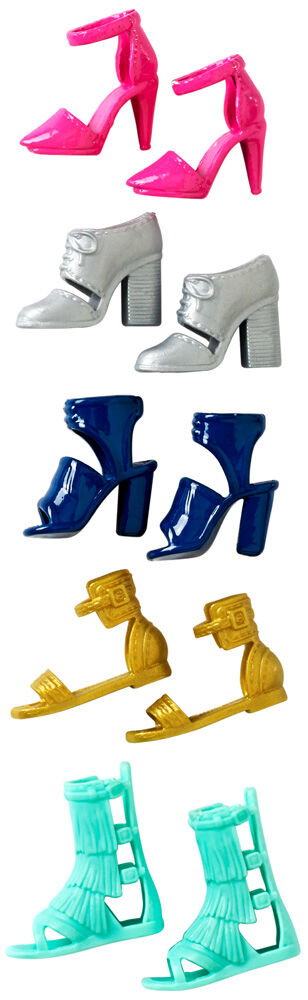 Barbie best sale shoe pack