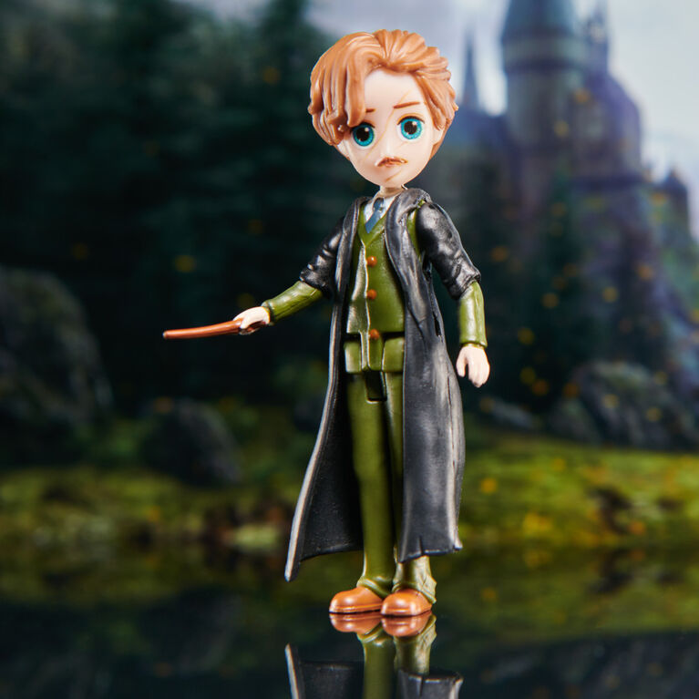 HARRY POTTER WIZARDING WORLD - Figurine Harry Potter Articulée 8 cm - Avec  Baguette Magique et Tenue Sorcier à Collectionner - Idée Cadeau - Jeu Harry