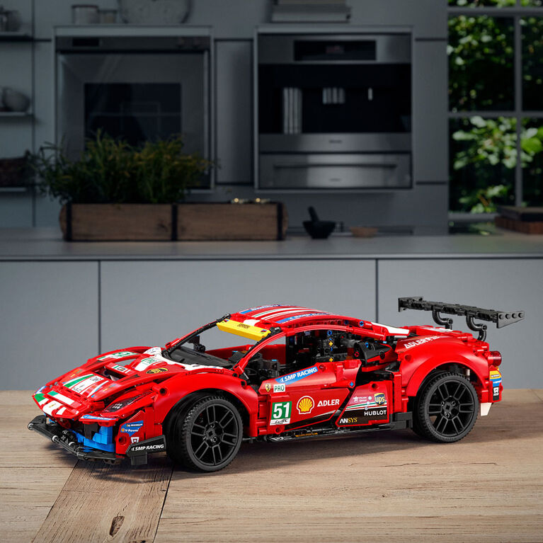LEGO Technic Ferrari 488 GTE "AF Corse 51" 42125 (1677 pieces)